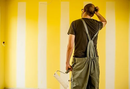 Co cechuje dobrego fachowca od malowania ścian?